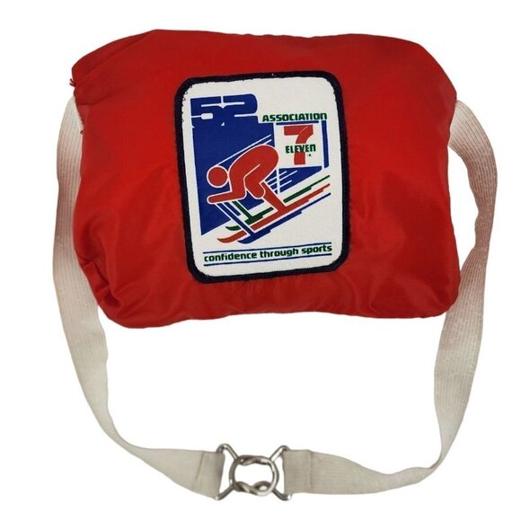 Vintage Gap 7-Eleven Hooded Red Windbreaker Pullover Jacket Mens Medium - Picture 2 of 14